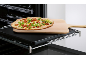 Pietra da forno rivestita in ceramica con paletta in legno, misure 25 x 330 x 375 mm, Antracite